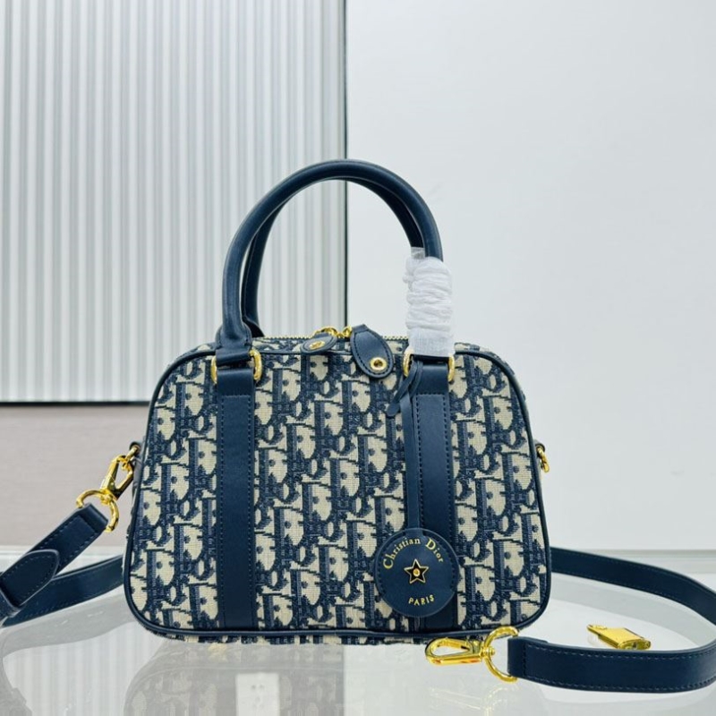 D*or top handle bags